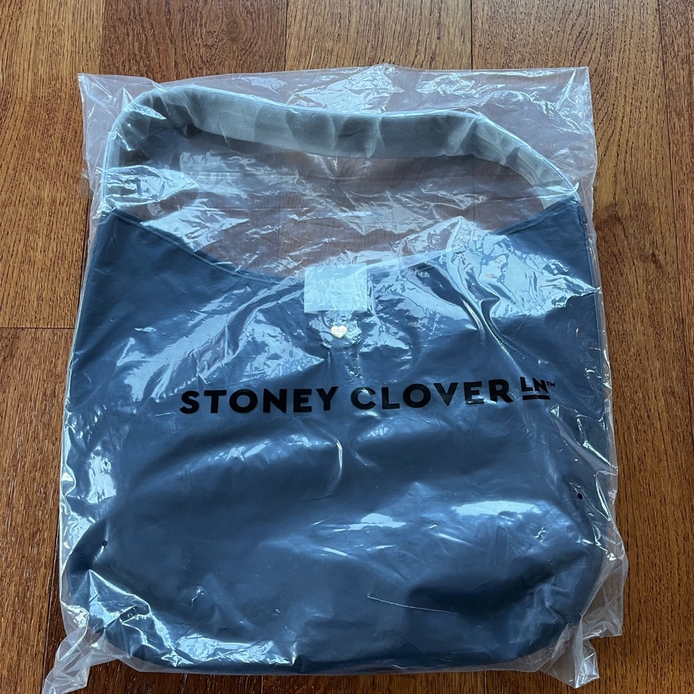 Stoney Clover Lane Navy Slouchy Shoulder Bag - Picture 2 of 4